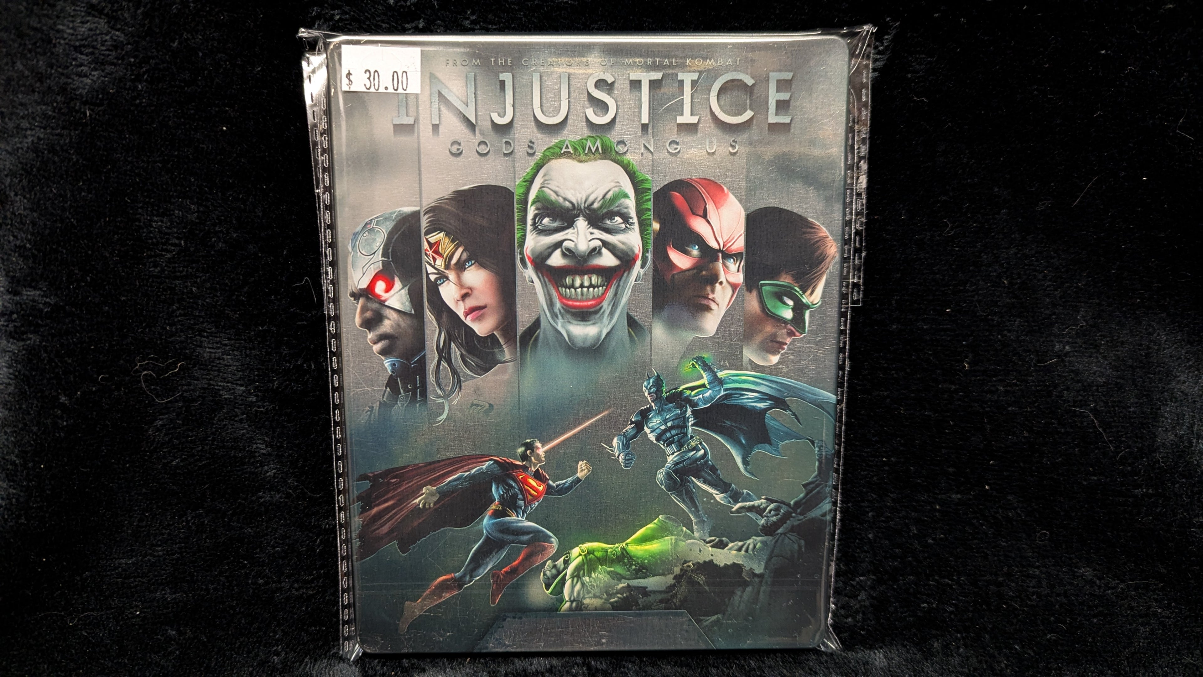 Injustice Gods Among Us - Steelbook + Ultimate Edition Game (PS3)