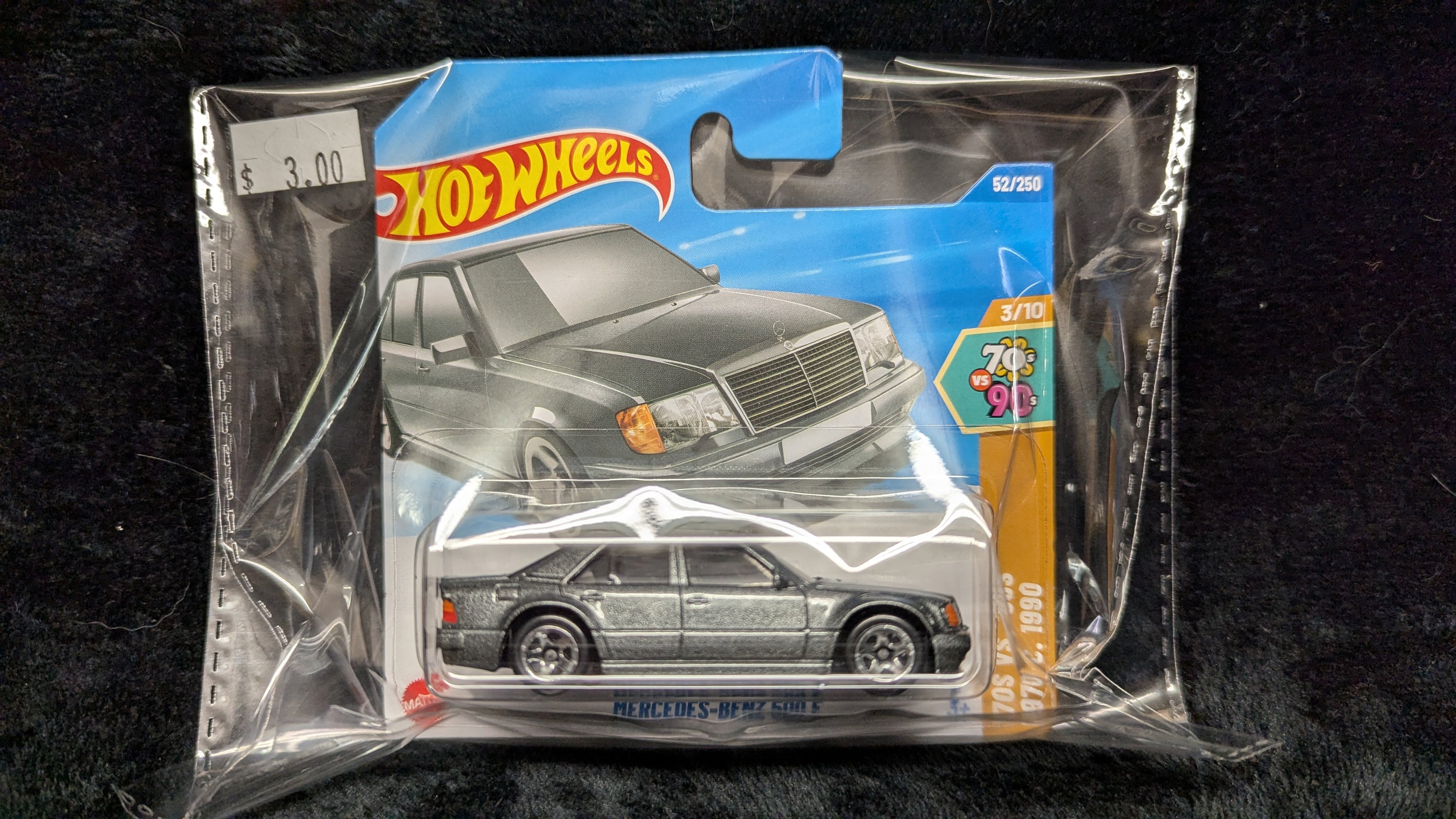 Hot Wheels - 2025 Mainline - 052/250 - Mercedes-Benz 500 E